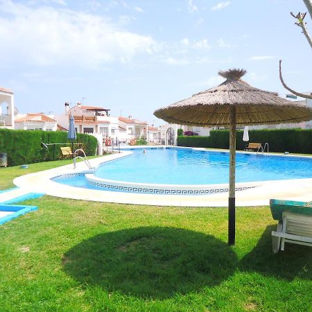 Peperent Casa Pino Villa เนร์คา ภายนอก รูปภาพ